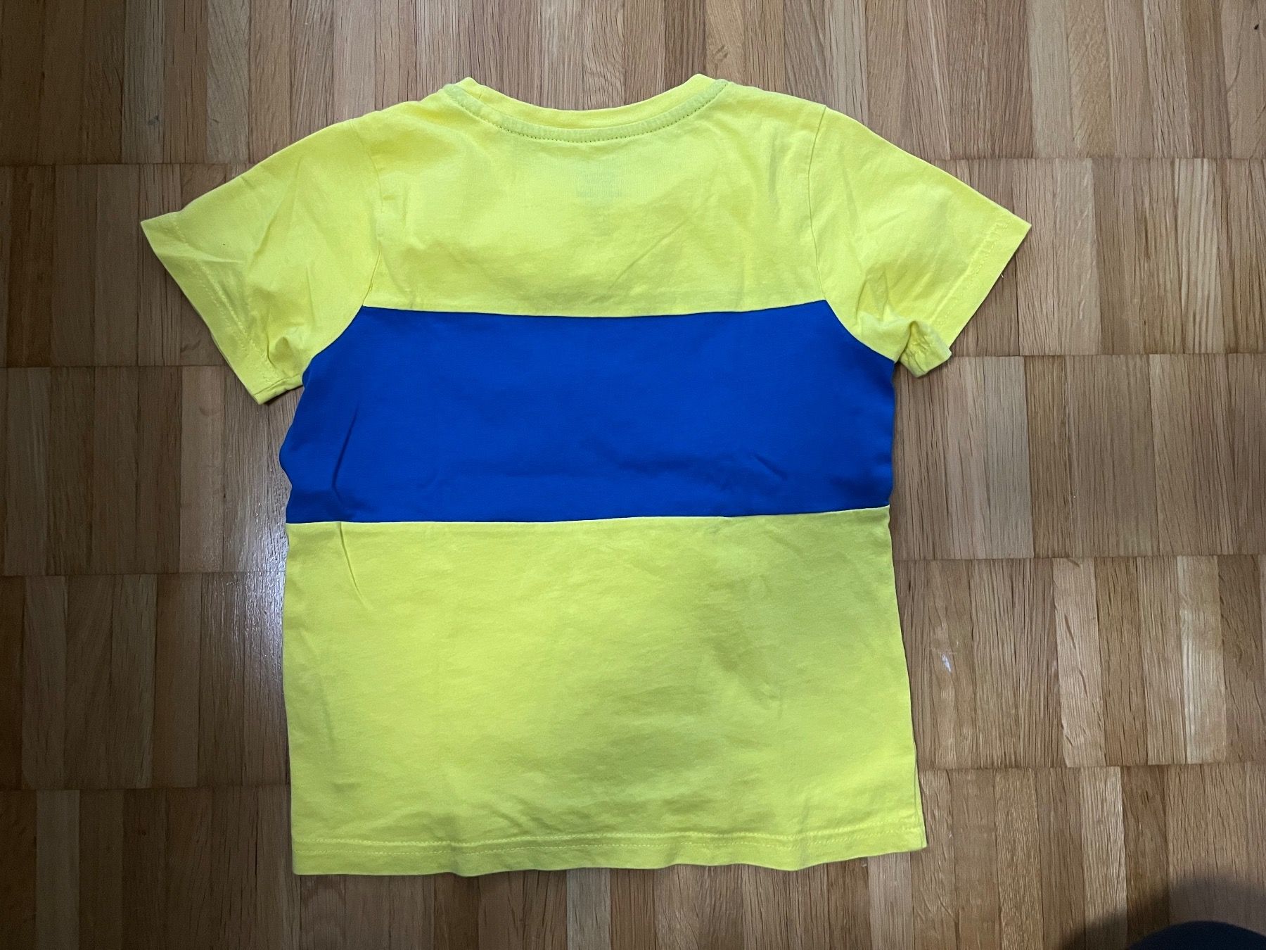 Camicie, T-shirt & Polo: T-Shirt KInder Gr. 110/116 – Usato da Jona venduto da Good_luck1_ 6