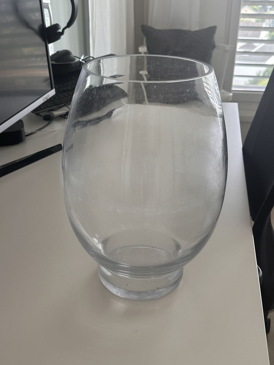 Vasi & Recipienti: Grosse Vase, Glas – Usato da Lenzburg venduto da selabella