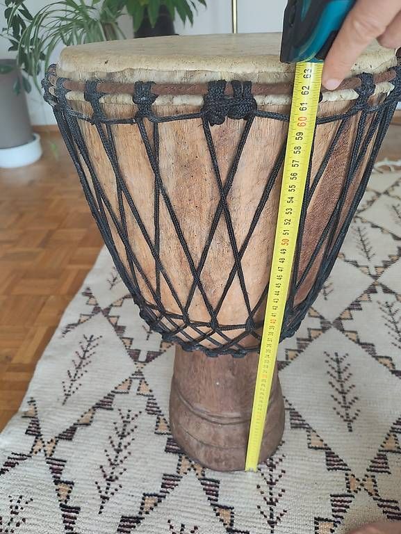 Strumenti musicali: Djembé 63 cm prix à discuter – Usato da Vevey venduto da con_dwl8 1