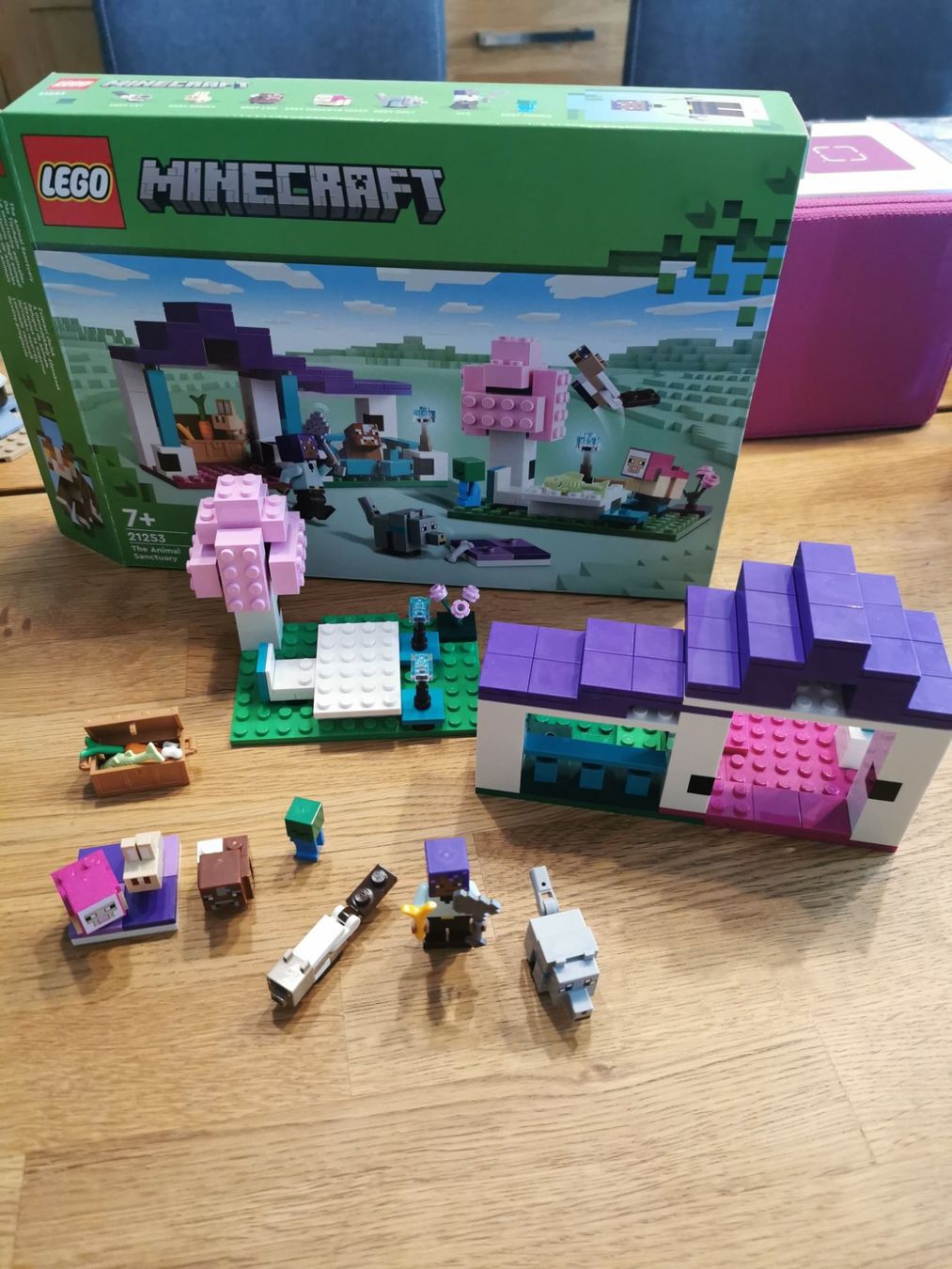 Lego Kit di costruzioni: Lego Minecraft 21253 Das Tierheim – Usato da Gunzgen venduto da 0Aurin0