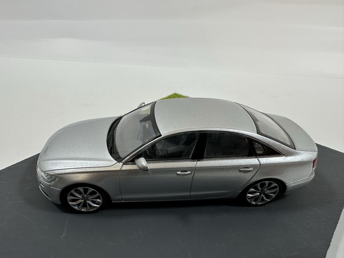 Schuco Modellini d'auto: Audi A6 1:43, silbrig, SCHUCO – Nuovo (secondo la descrizione) da Zofingen venduto da rf9_x2xt 8