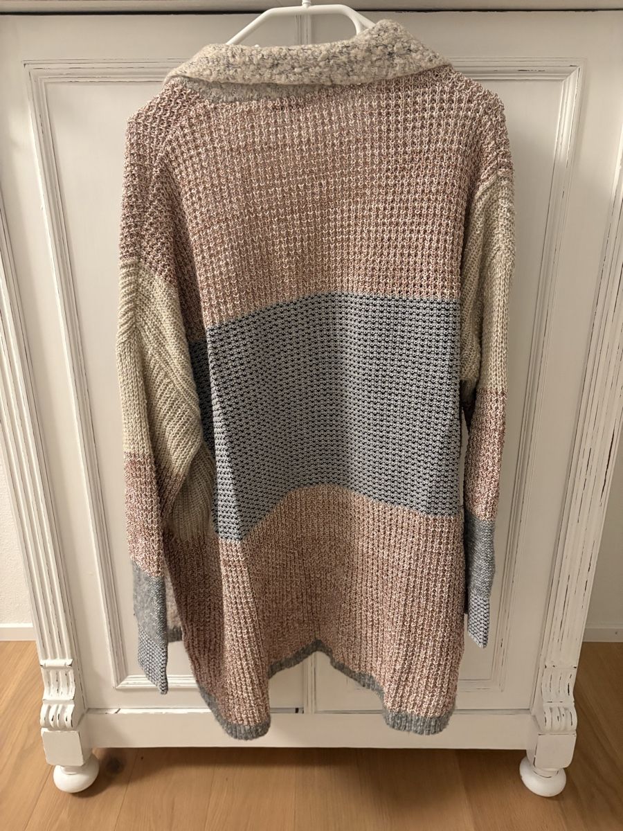 Gerry Weber Giacche: Gerry Weber, Wunderschöne, warme Strickjacke, Grösse 44 – Usato da Steffisburg venduto da Gretchenfrage 3