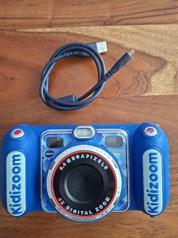 Vtech Appareil photo: VTech KidiZoom Blau – D'occasion à Unterengstringen par NiLi_2012