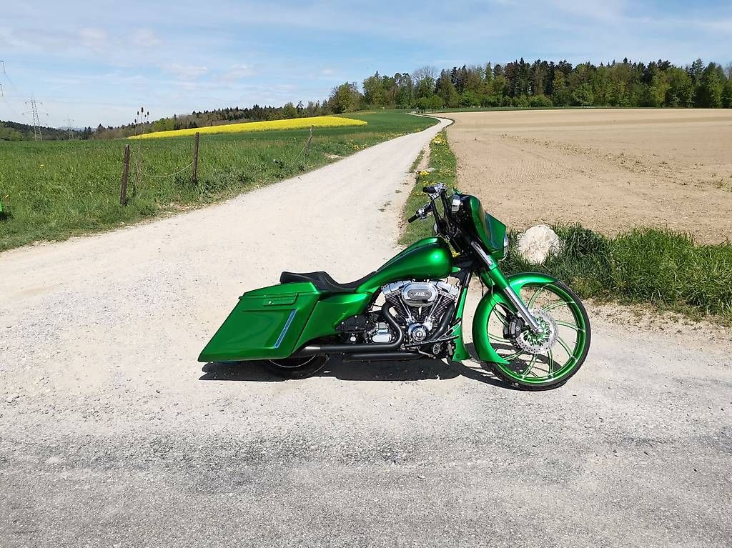 Harley-Davidson Touring: Harley-Davidson FLHXSE CVO Street Glide Bagger – Usato da Eggenwil venduto da starsandchrome 3