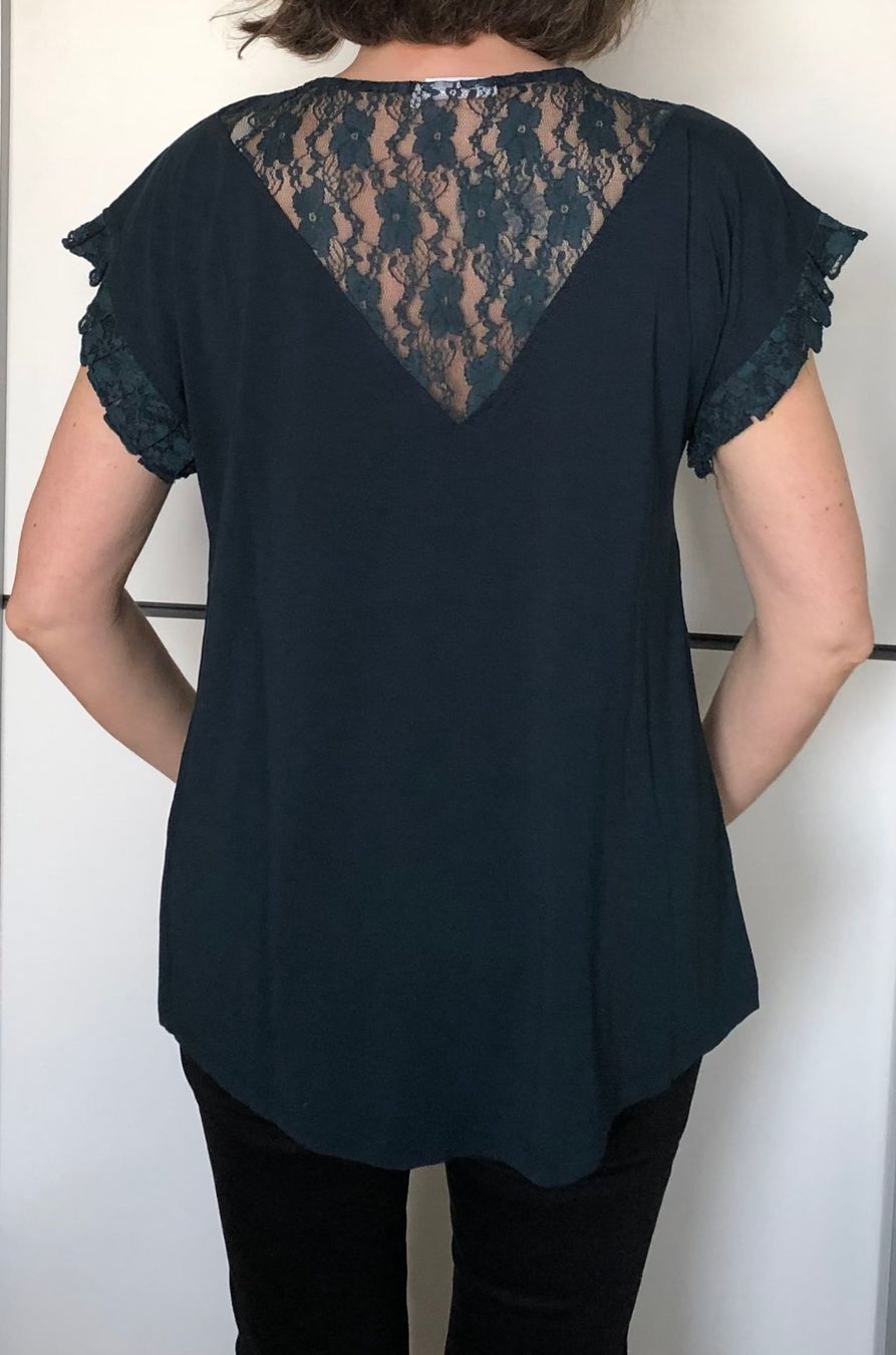 T-shirt: T-shirt Kaffe taille M/L – Nuovo (secondo la descrizione) da Le Crêt-p-Semsales venduto da staglione69 2