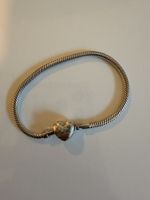 Pandora-style bracelet by Vivara, made of 925 sterling silve