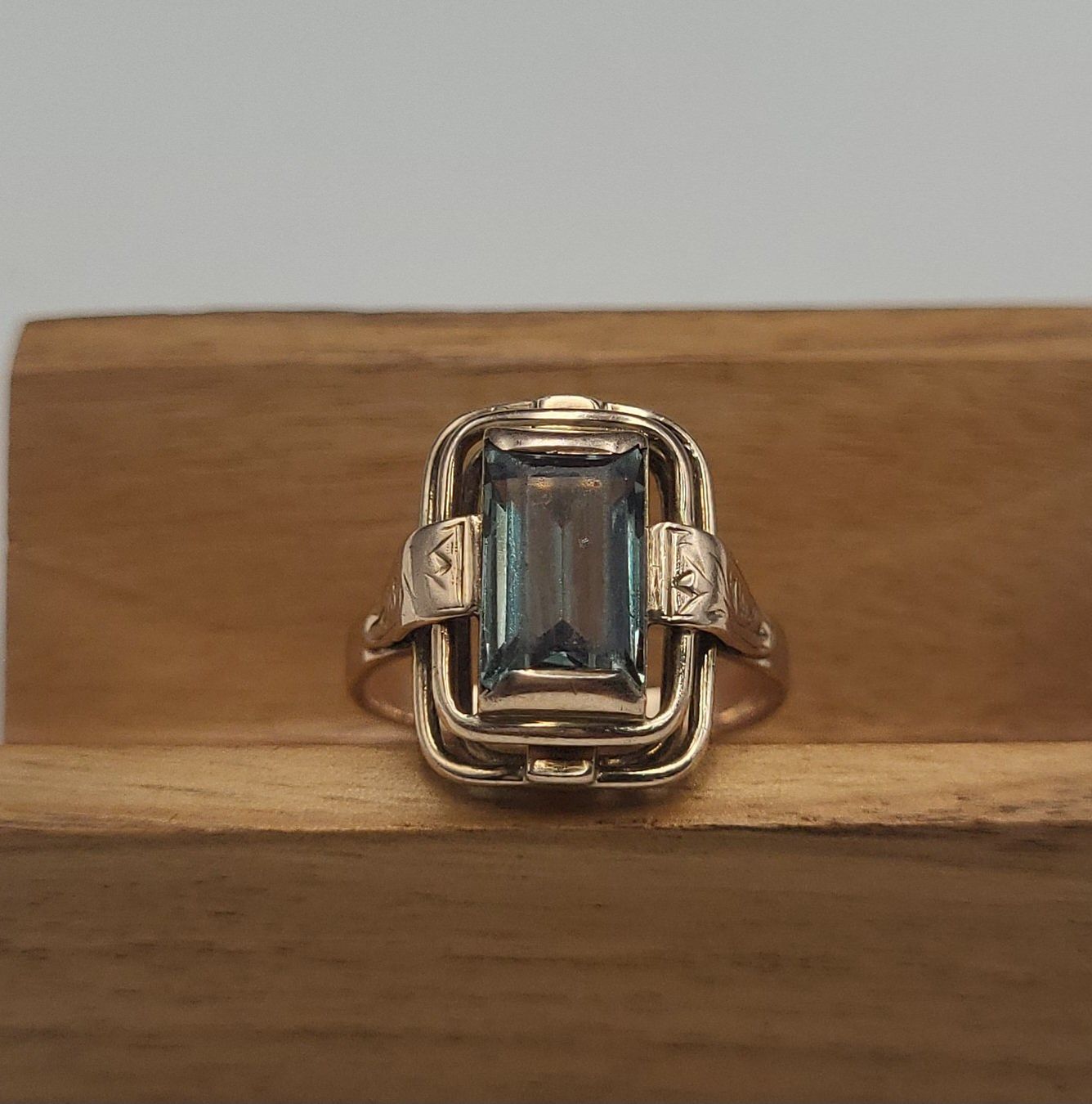 Bagues: Gold Ring Mit Stein – D'occasion à Wald ZH par Dasilver 2