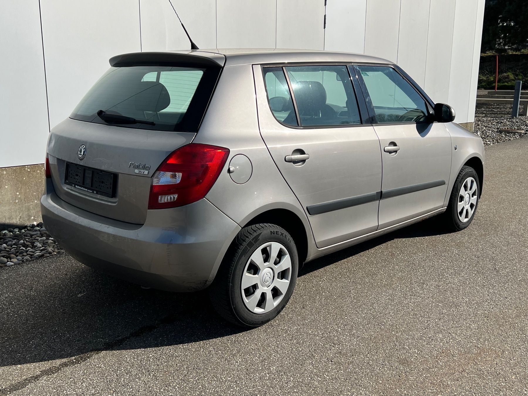 Skoda Automobili: Skoda Fabia 1,4l 16V – Usato da Safenwil venduto da vw-teile 3