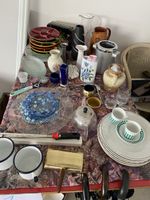 Geschirr, Küchengeräte, diverse Glas- und Porzellan Waren