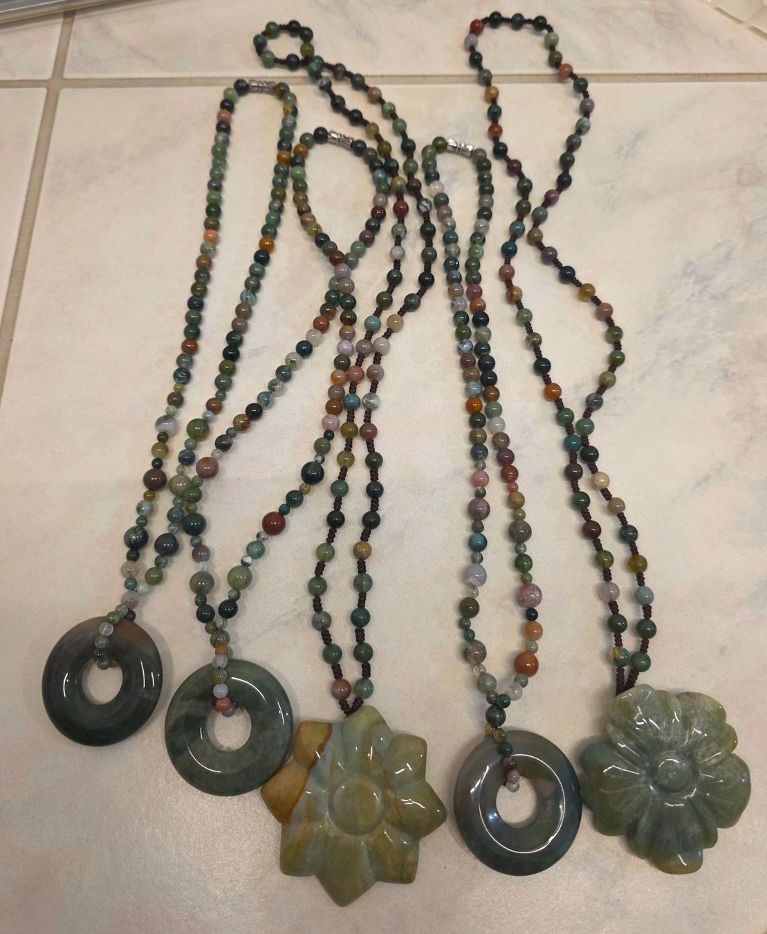Minerali & Pietre curative: 5x Moosachat/Jaspis Ketten Set – Nuovo e nell'imballaggio originale da Matzingen venduto da Shay_Crystalz
