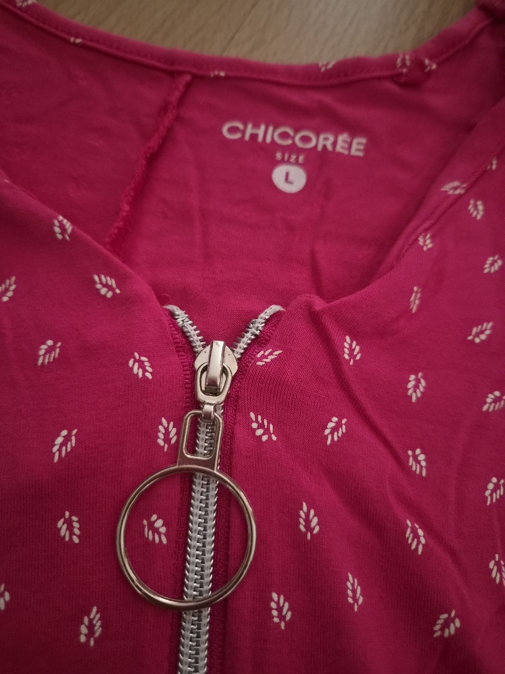 Tuniques: Chicoree Oberteil rot Grösse L mit Reissverschluss – D'occasion à Mumpf par Fabis_Shop 1