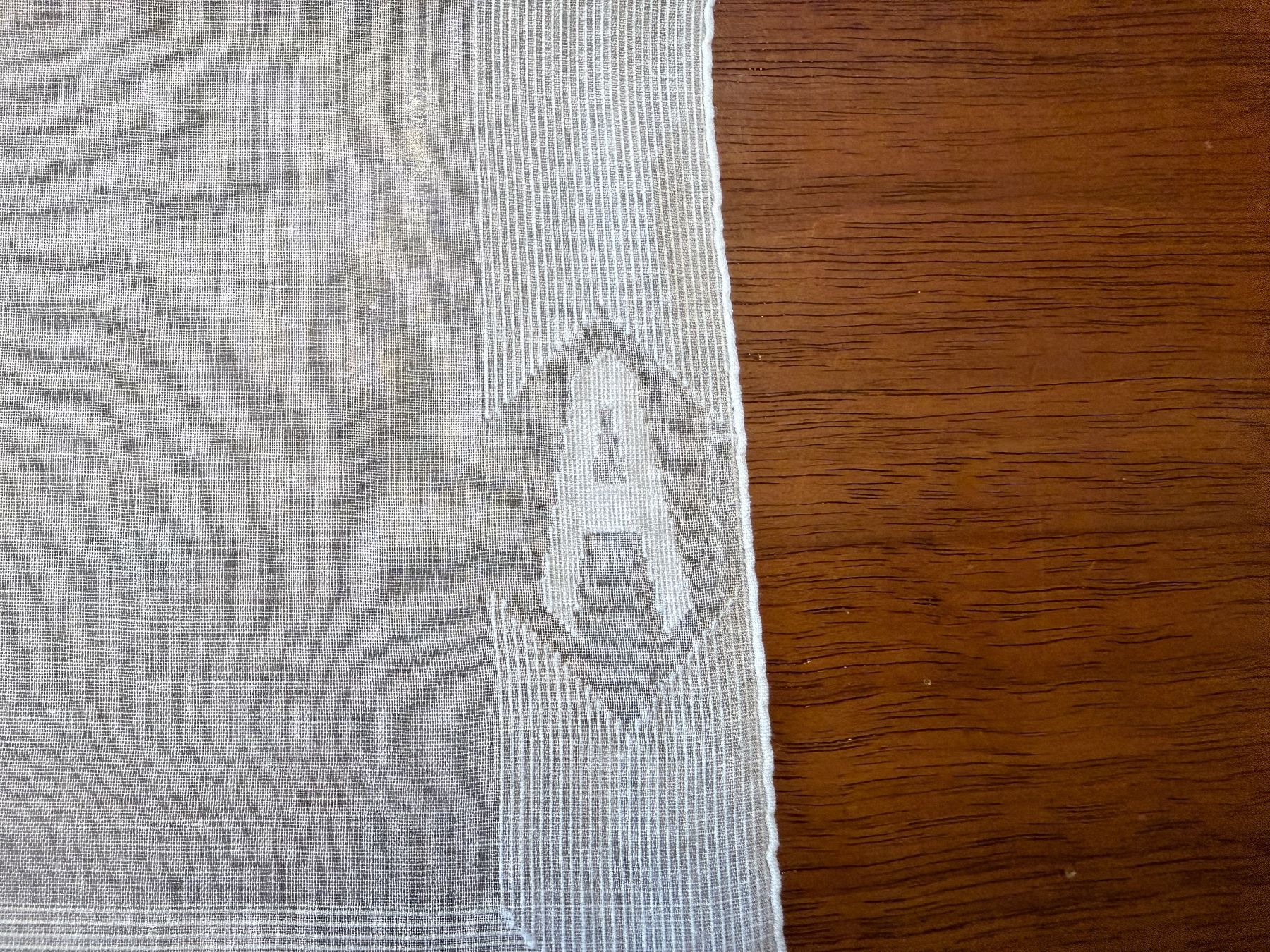 Altro in  Abbigliamento & Accessori: Stofftaschentuch weiss mit Initial A gebraucht Zustand – Usato da Erstfeld venduto da Mario_boe0 1