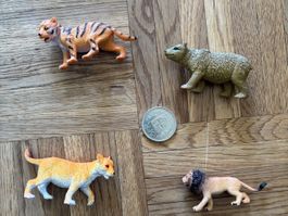 🦁 4x Safari Tierfiguren – Spielzeug Tiere Konvolut (No-Name