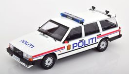 Volvo 740 GL Kombi Phase 1985-1989 "Politi Norway weiss /
