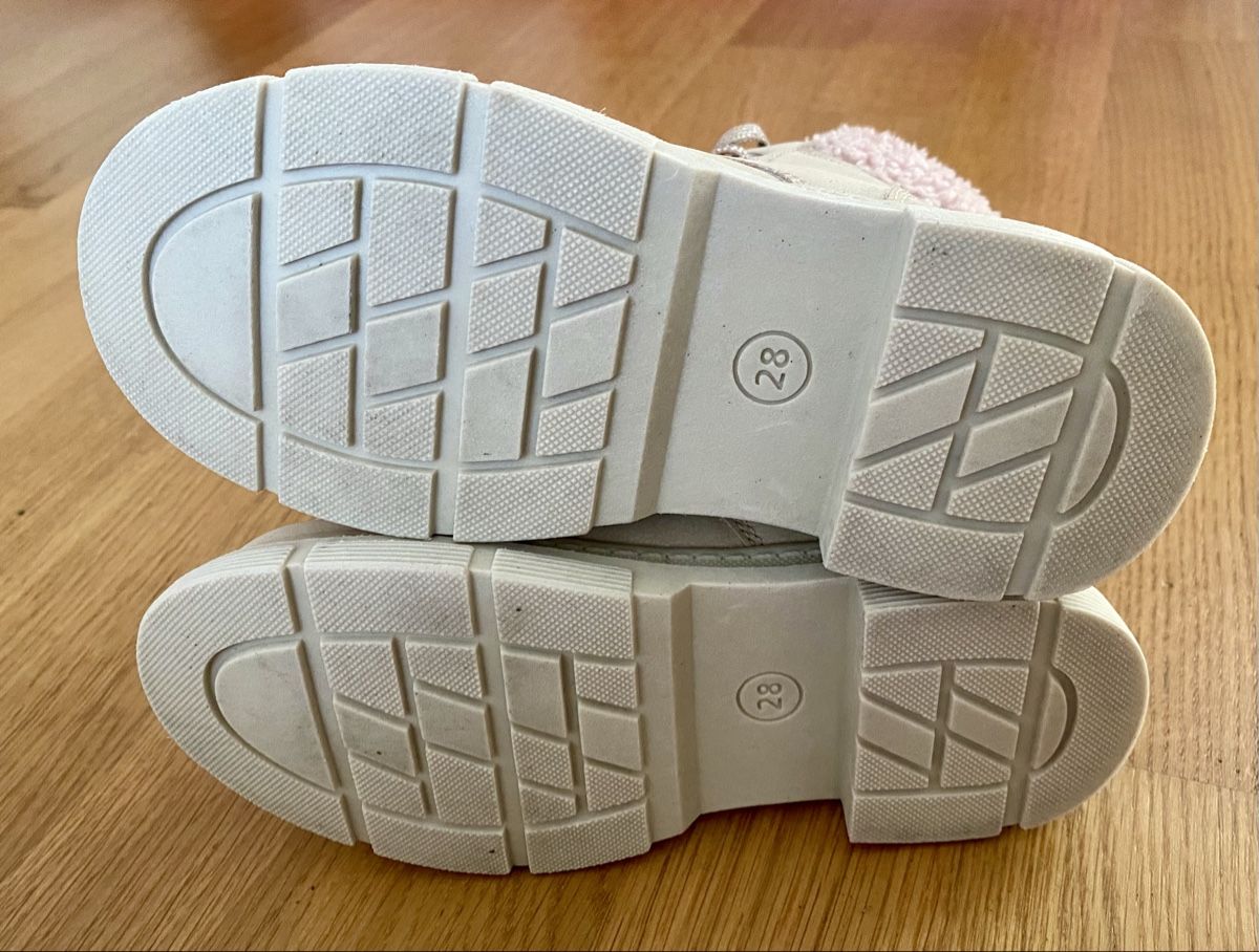 Dosenbach Scarpe per ragazze: Neuwertige Winterstiefel Gr. 28 – Nuovo (secondo la descrizione) da Baden venduto da nicolenia 2