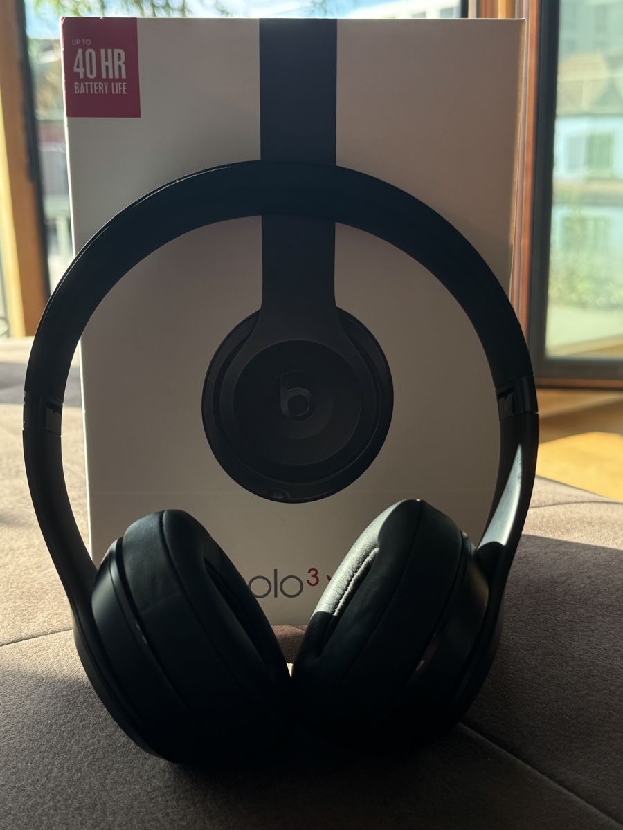 Beats Cuffie: beatssolo3 wireless – Nuovo (secondo la descrizione) da Zürich venduto da del_h5xf 1