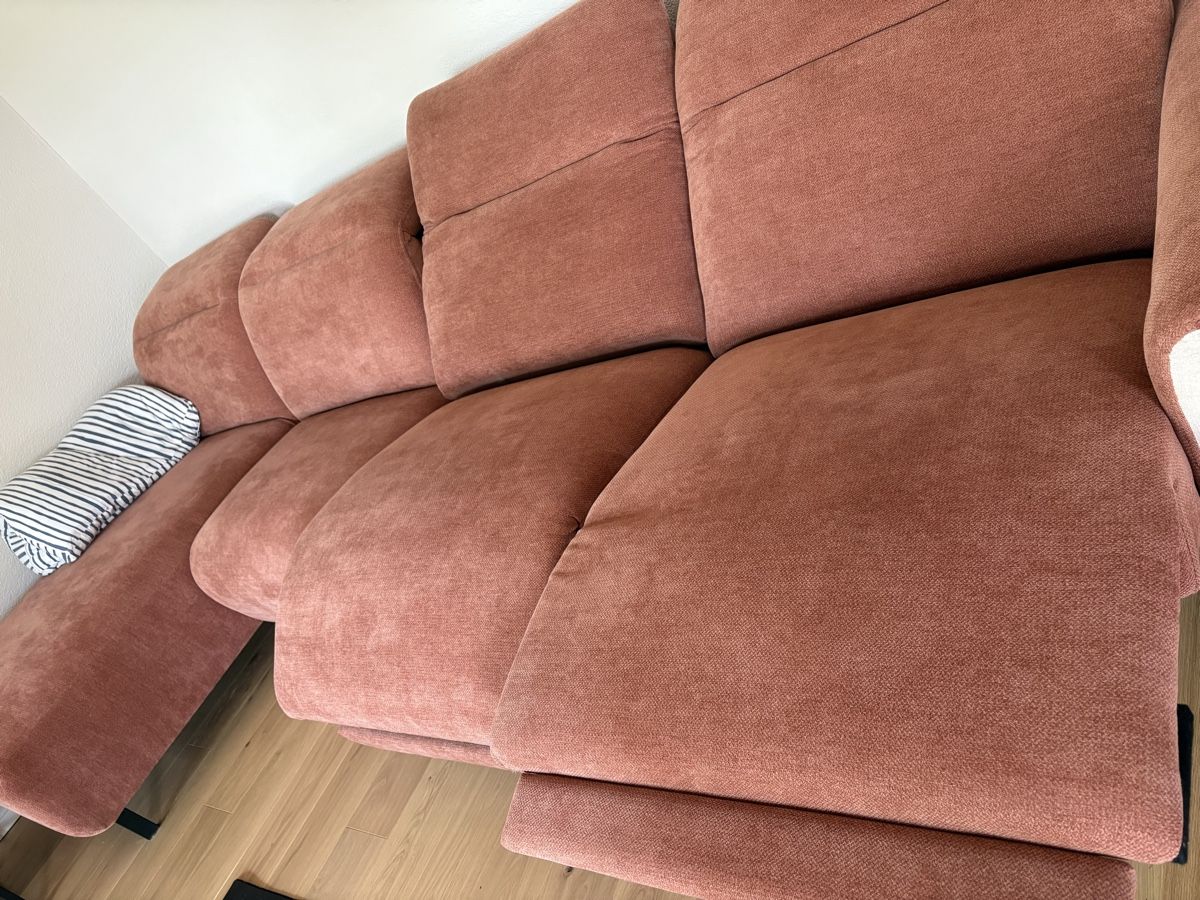 Sofas: Luxus Sofa von Diga – Neu (gemäss Beschreibung) aus Lostorf von MegSo