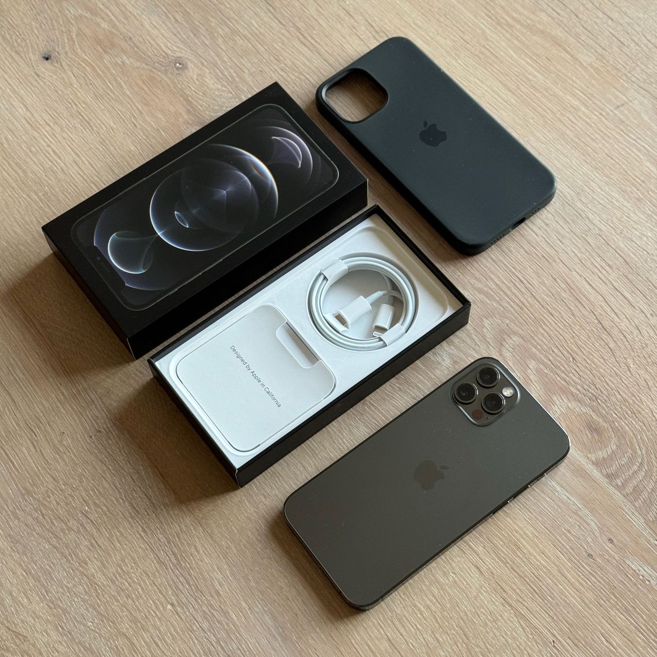 Apple Handys / Smartphones: iPhone 12 Pro Graphite 128 GB – Gebraucht aus Detligen von
