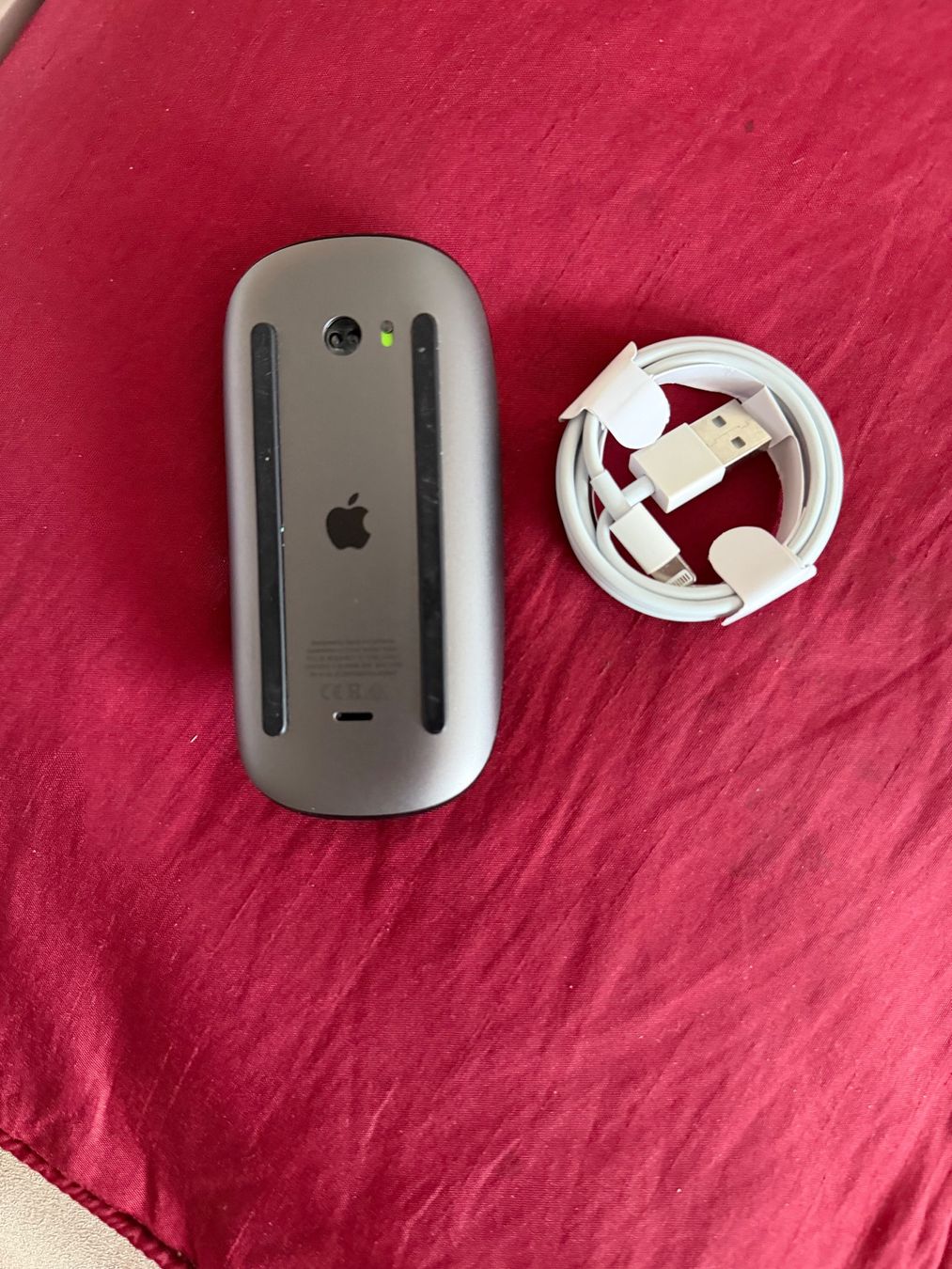 Apple Souris: Magic Mouse 2 – D'occasion à Schattdorf par Kofi57 1