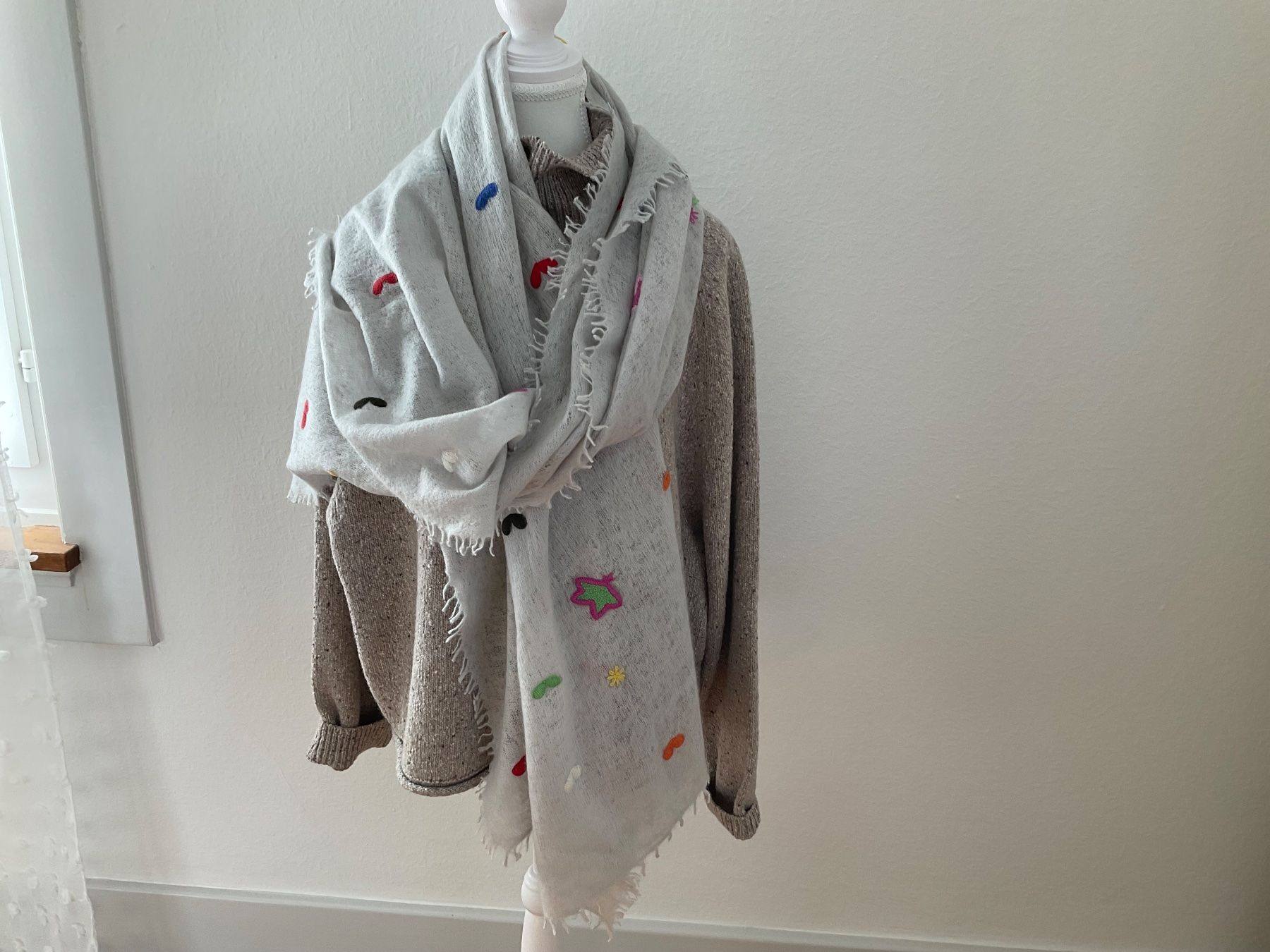 Foulards, Tücher & Schals: Kaschmirschal von Mouleta – Neu (gemäss Beschreibung) aus Bern von Gabriela32