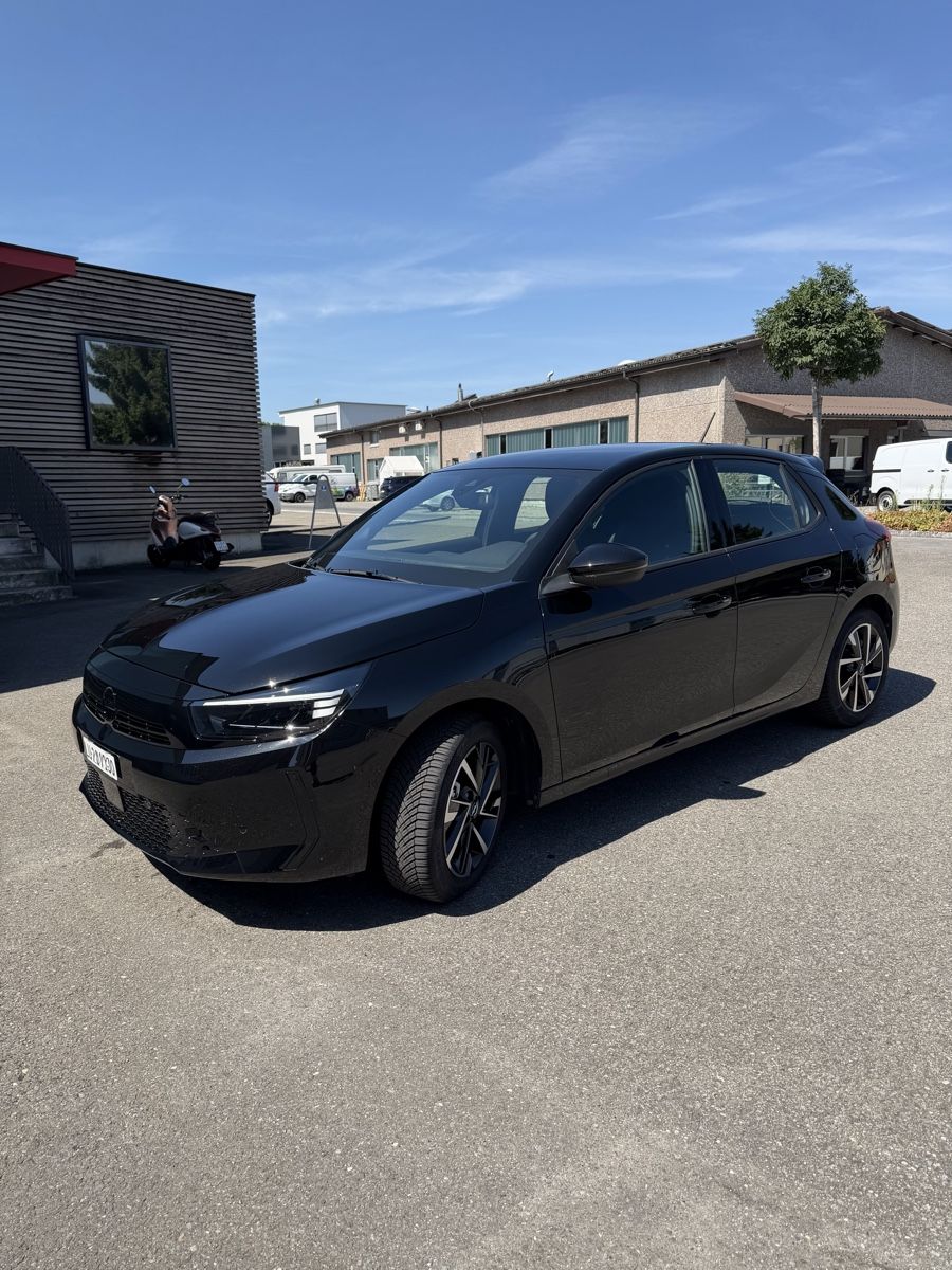 Opel Autos: Opel Corsa 1.2 – Gebraucht aus Luzern von LegacyMint