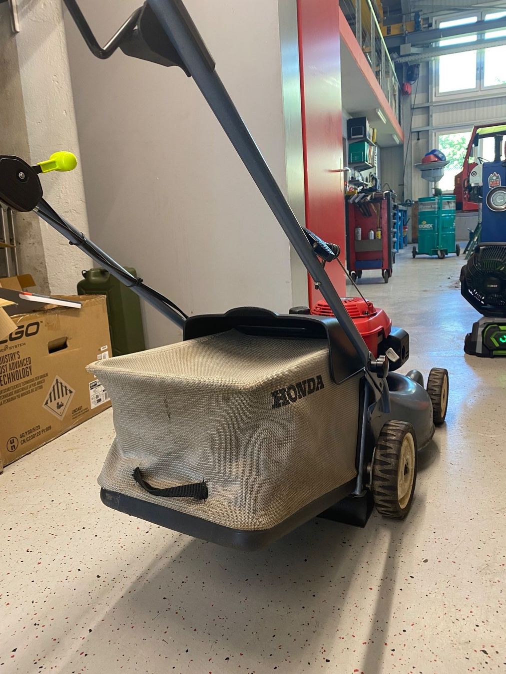 Honda Tondeuses à gazon: Rasenmäher Honda – D'occasion à Sattel par Toolking90 5
