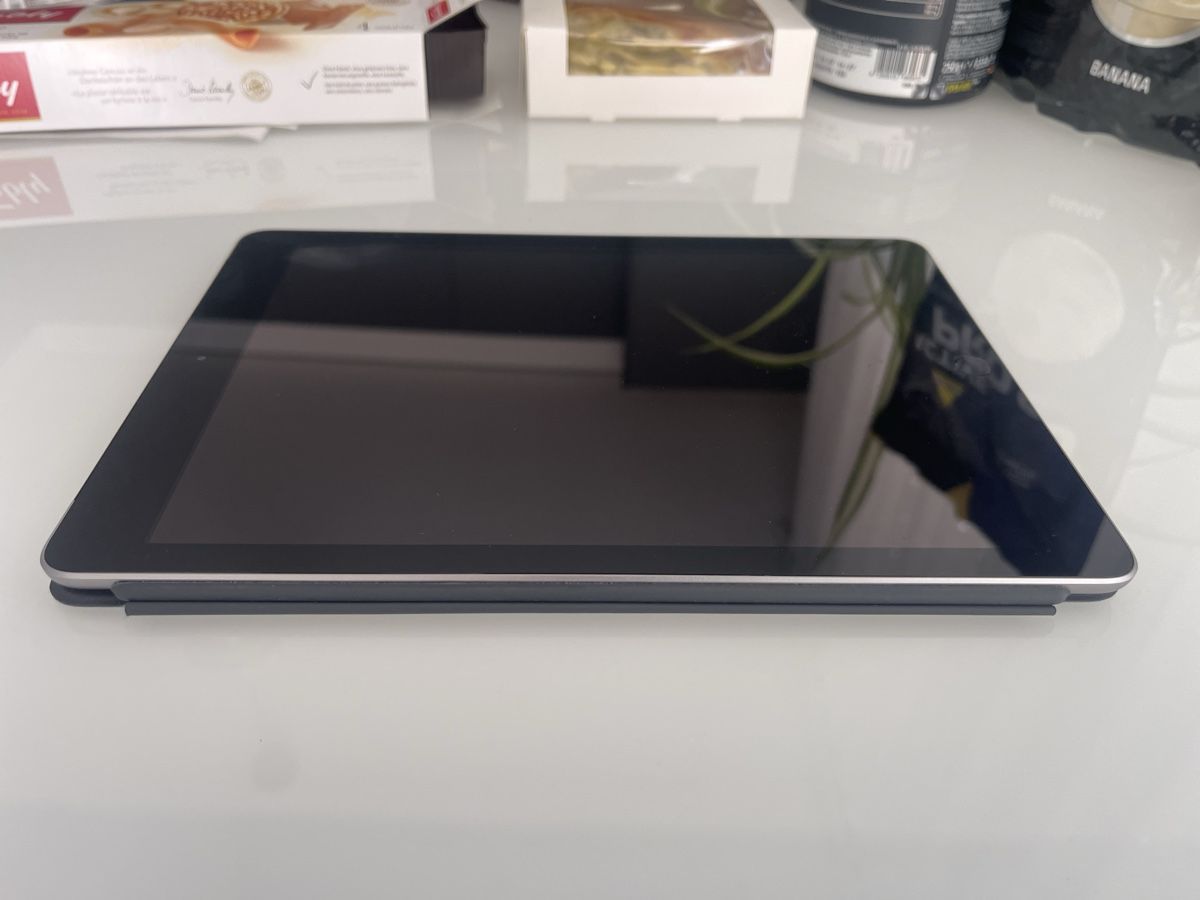 Apple Tablet PC: Apple iPad 6. Generation 32GB WiFi + Cellular – Usato da Allschwil venduto da Pascal23_ch 2