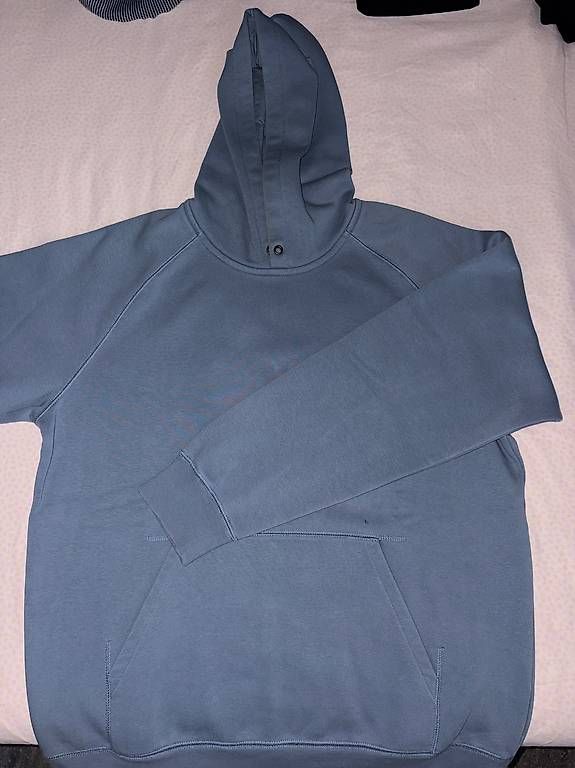 Maglioni & Felpe: Carhartt Hoodie in Blau – Usato da Obergerlafingen venduto da raj_5njg