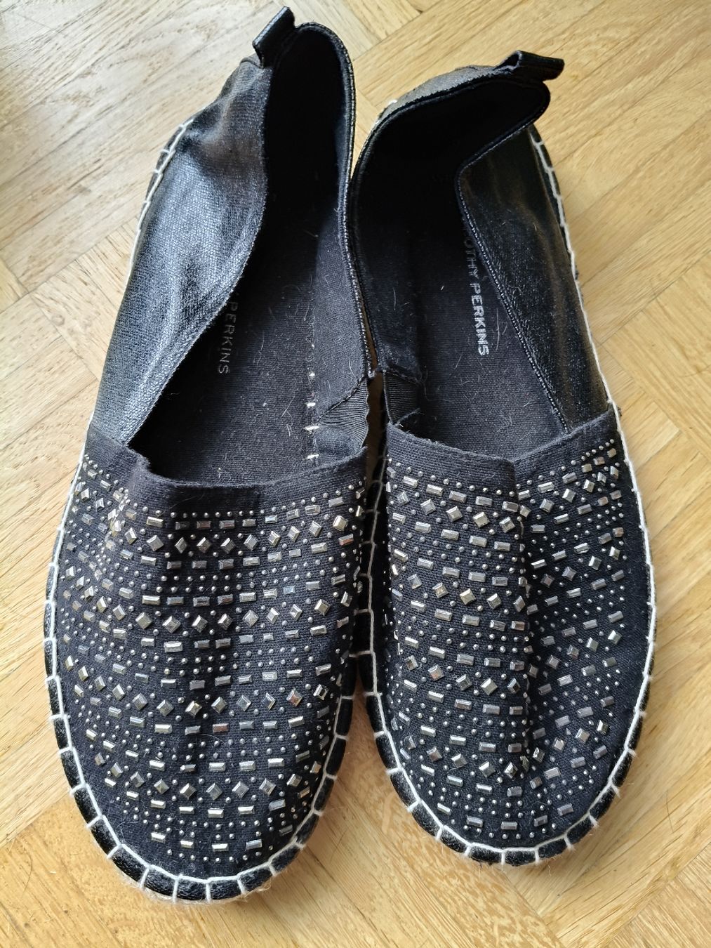 Dorothy Perkins Scarpe da uomo: Espadrilles noires à strass - T.42 – Nuovo (secondo la descrizione) da Petit-Lancy venduto da Elissouche