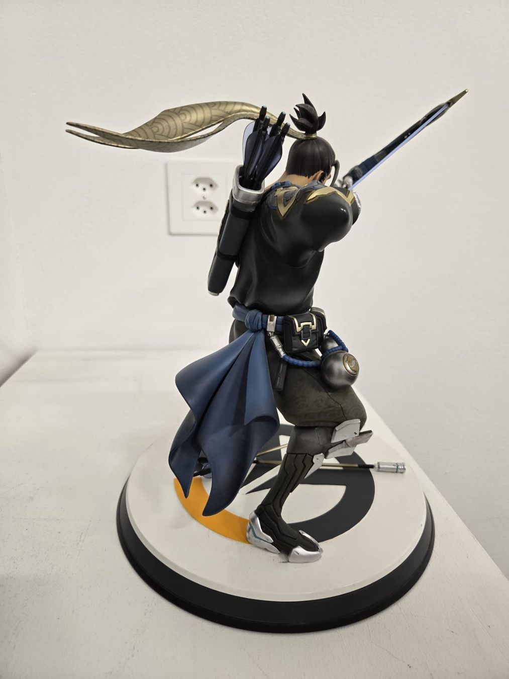 Figurines: Zu Verkaufen Overwatch Hanzo – D'occasion à Niederönz par nydi65 2