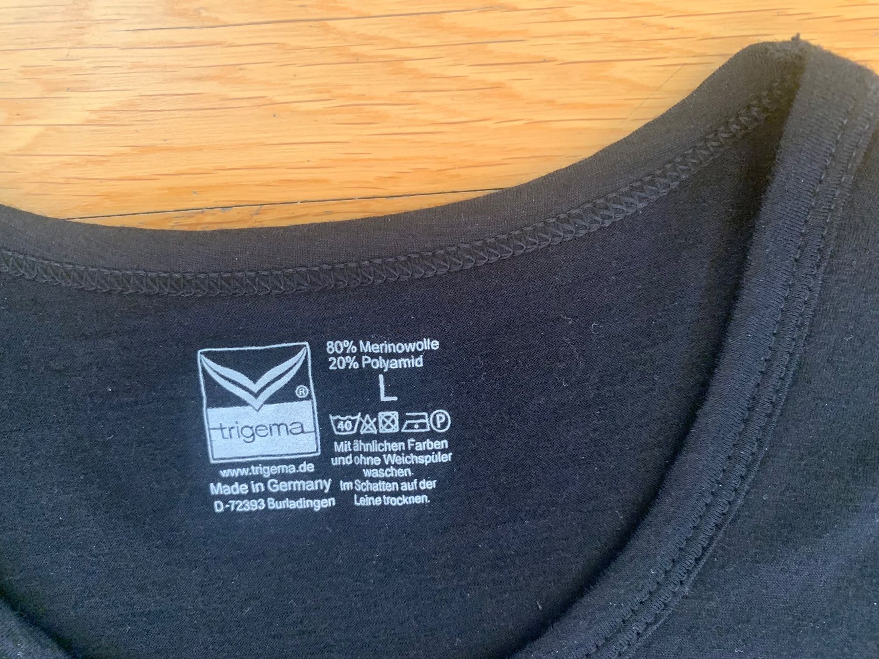 T-Shirts: Merino Shirt schwarz – Neu (gemäss Beschreibung) aus Bülach von frische_brise 2