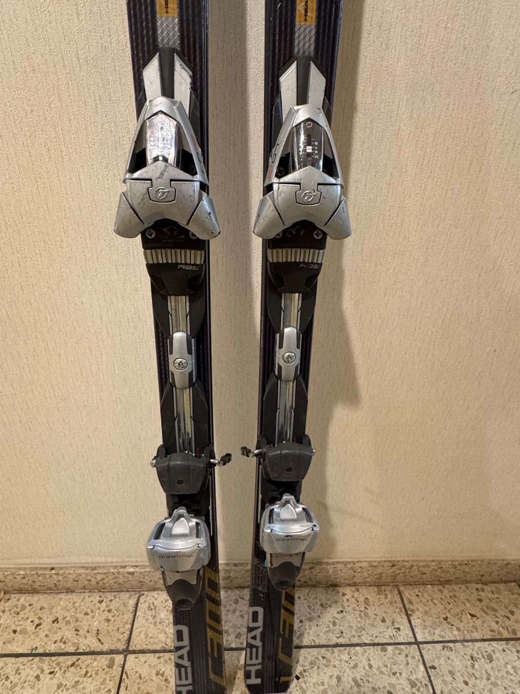 Head Skis: Ski – Gebraucht aus Meggen von hel_m7vc 2