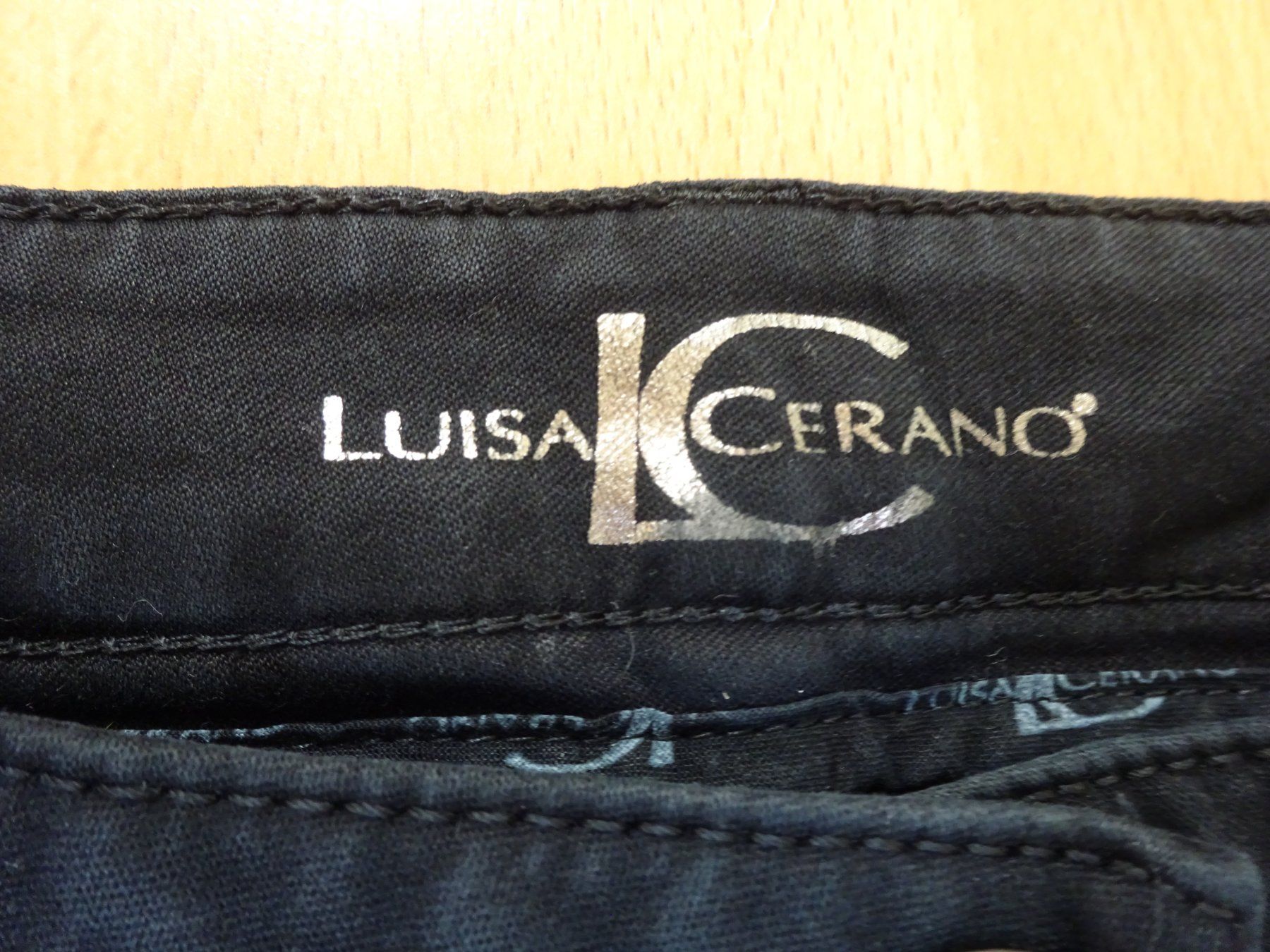 Luisa Cerano Jeans: Luisa Cerano - Jeans - schwarz - Grösse 40 – Usato da Zofingen venduto da Justizia_01 2