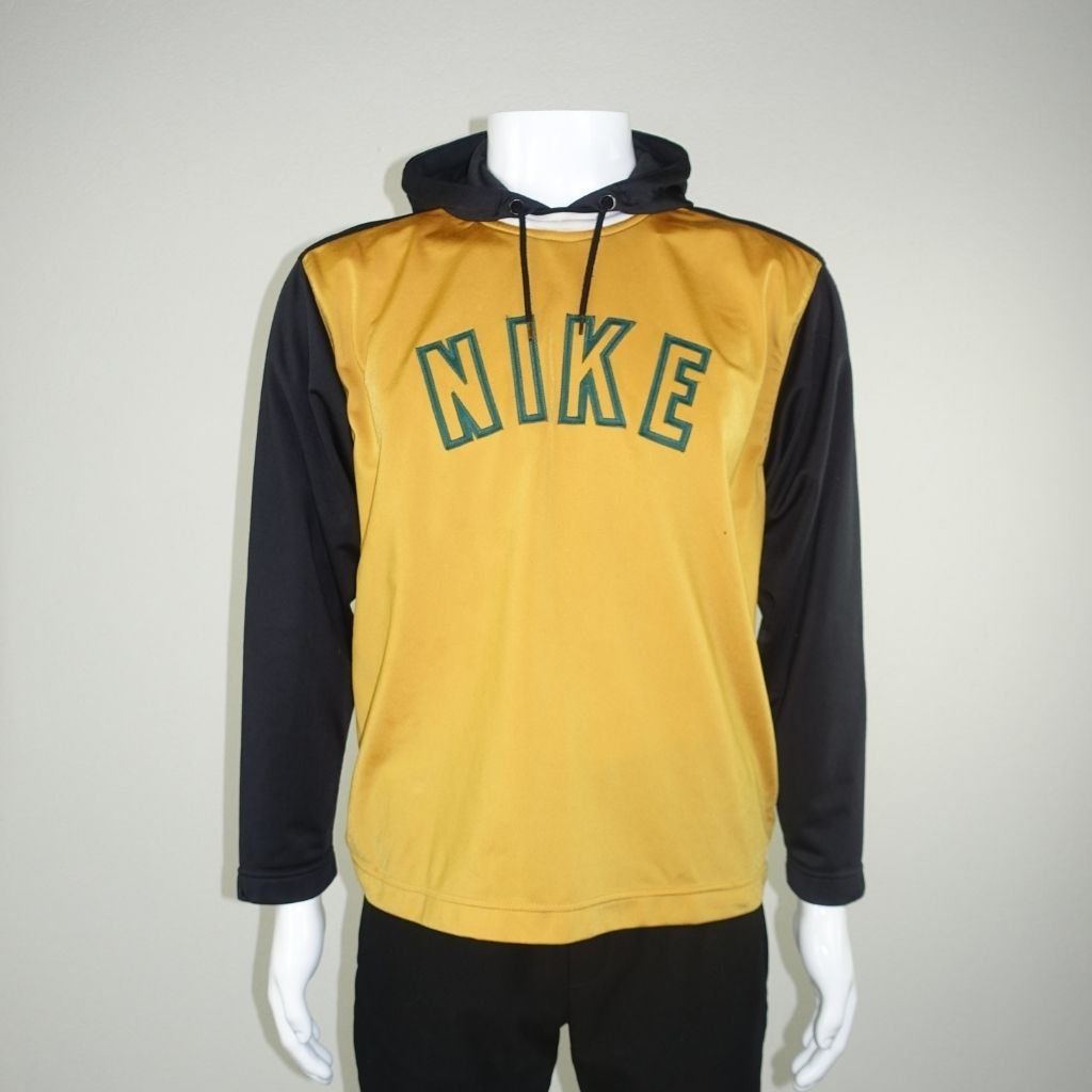 Nike Maglioni & Felpe: Nike Pullover Grösse M – Usato da Bülach venduto da secondo. 1