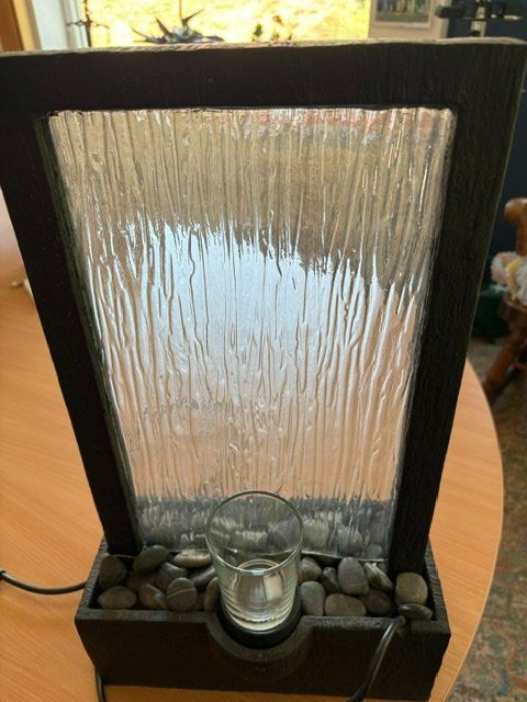 Teiche & Zierbrunnen: Fontaine lumineuse – Gebraucht aus Palézieux von MyriamEdward 1