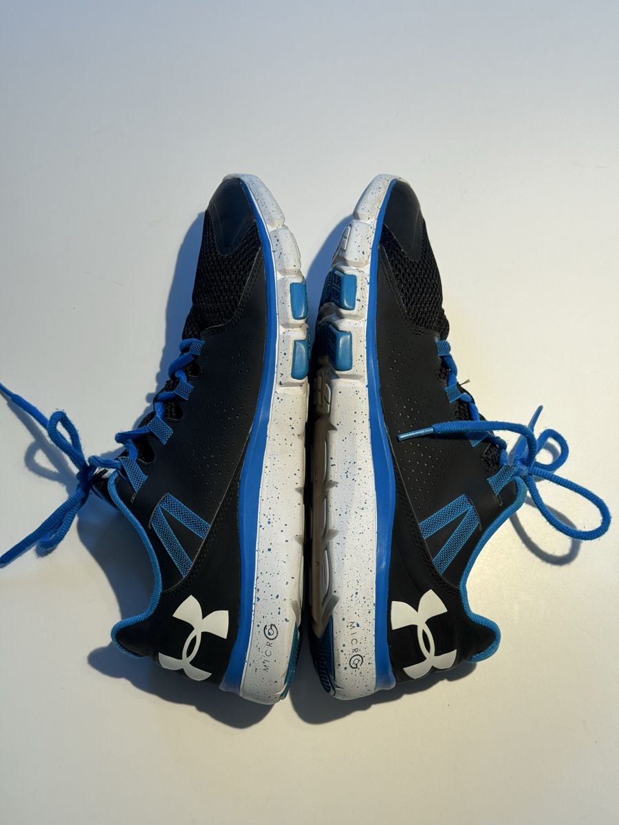 Under Armour Scarpe da uomo: Chaussures de training indoor – Usato da Chêne-Bougeries venduto da OB_Geneva 3