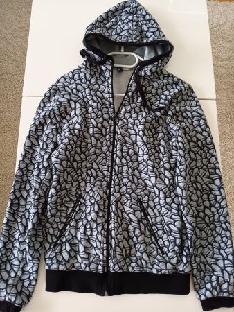 HOODIE JACKE PULLI Gr.S  Gr. 164 Jungen / Herren