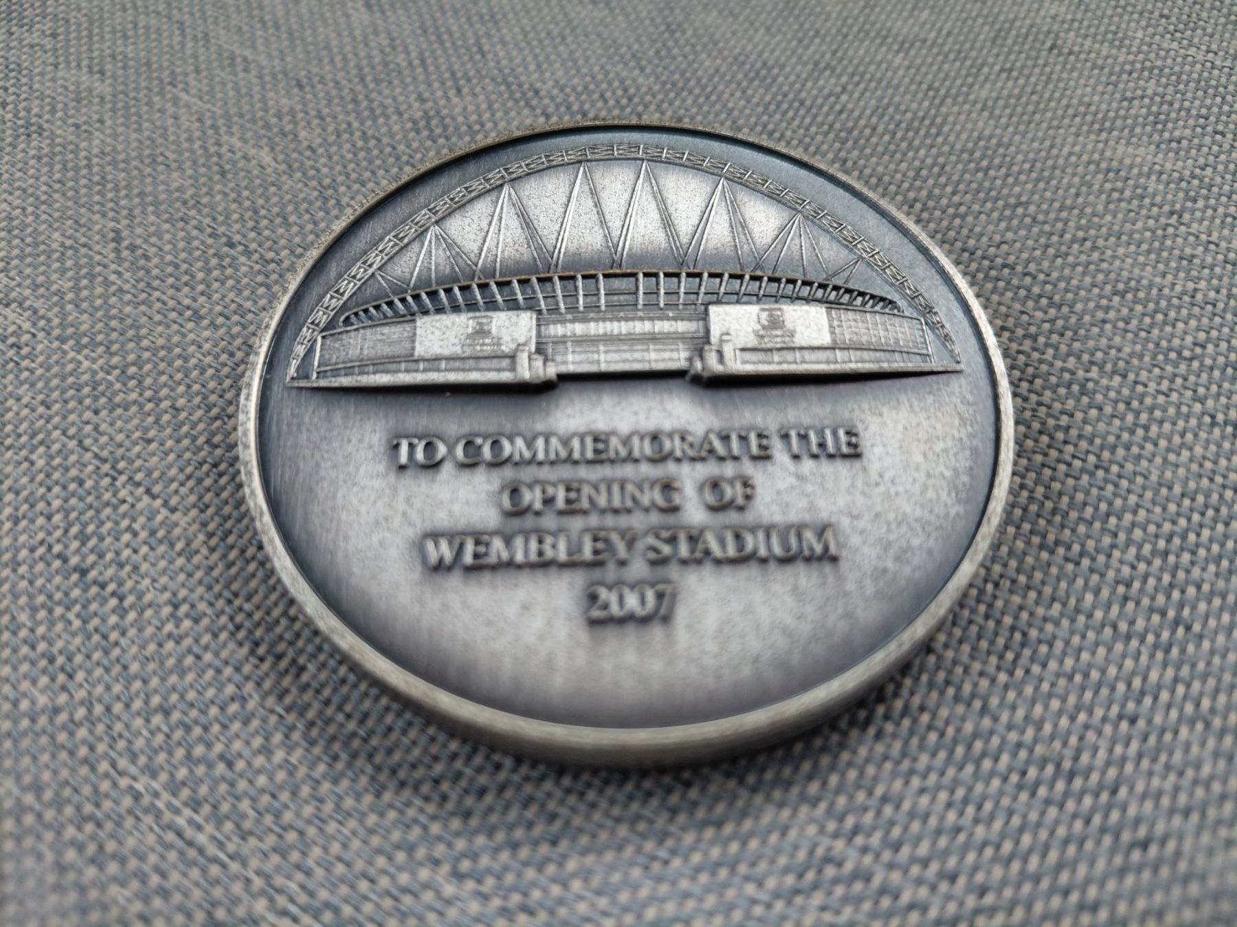 Medaillen: Medaille Wembley Stadion – Gebraucht aus Schmerikon von Olympia04 2