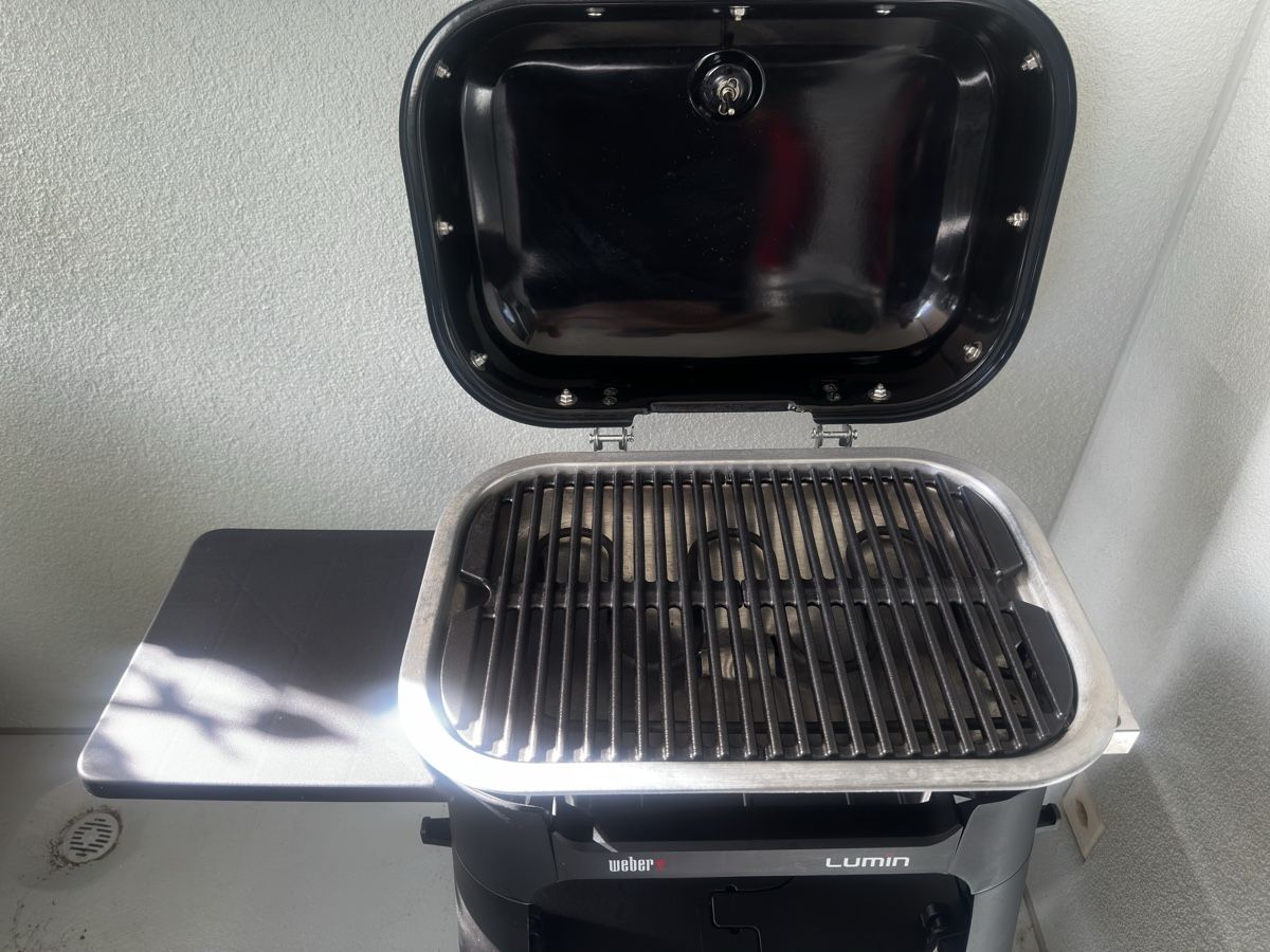 Grills: Weber Lumin Elektrogrill   – Gebraucht aus hochdorf von oxido007 2