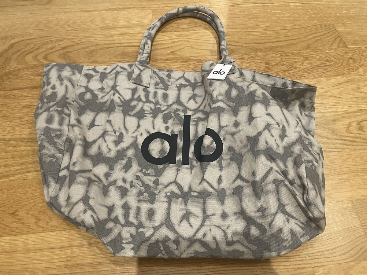 Alo Yoga Taschen: alo Tasche – Neu und originalverpackt aus uster von 2017c