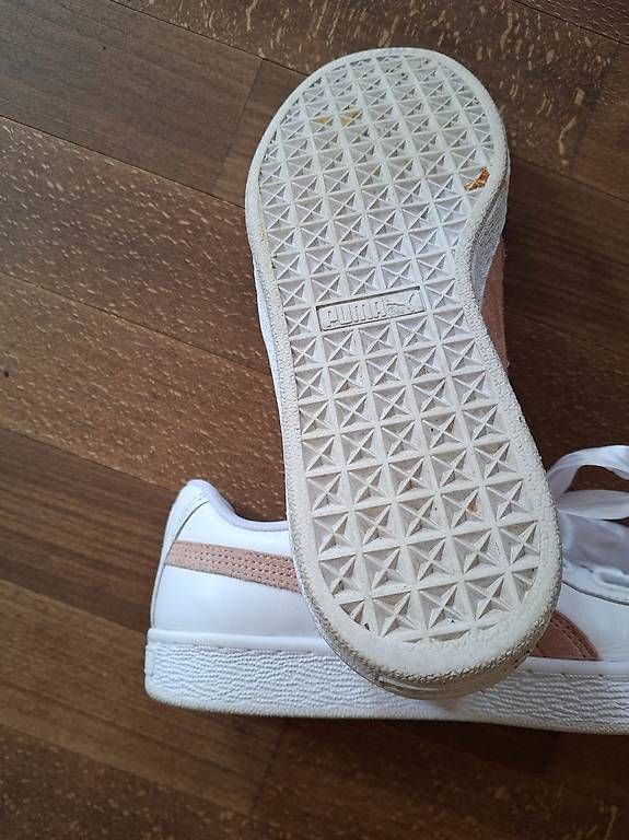 Puma Scarpe da donna: Puma Basket 39 – Usato da Wiesendangen venduto da Niciu 2