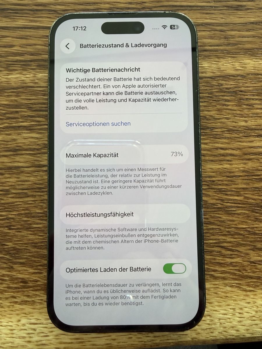 Apple Telefoni cellulari / Smartphones: iPhone 14 Pro mit Zubehör ab 1.- – Usato da Uster venduto da Rutschma 1