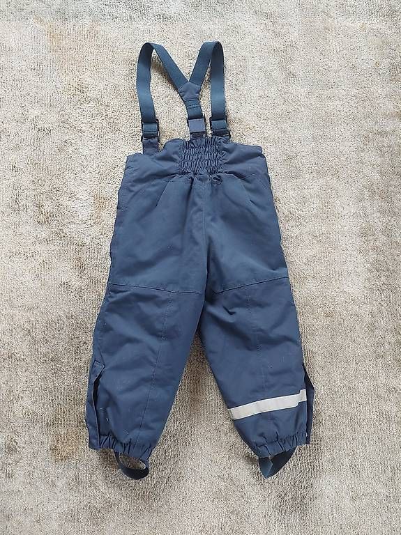 H&M Pantaloni: Skihose dunkelblau Grösse 98 – Usato da Zürich venduto da Taxista