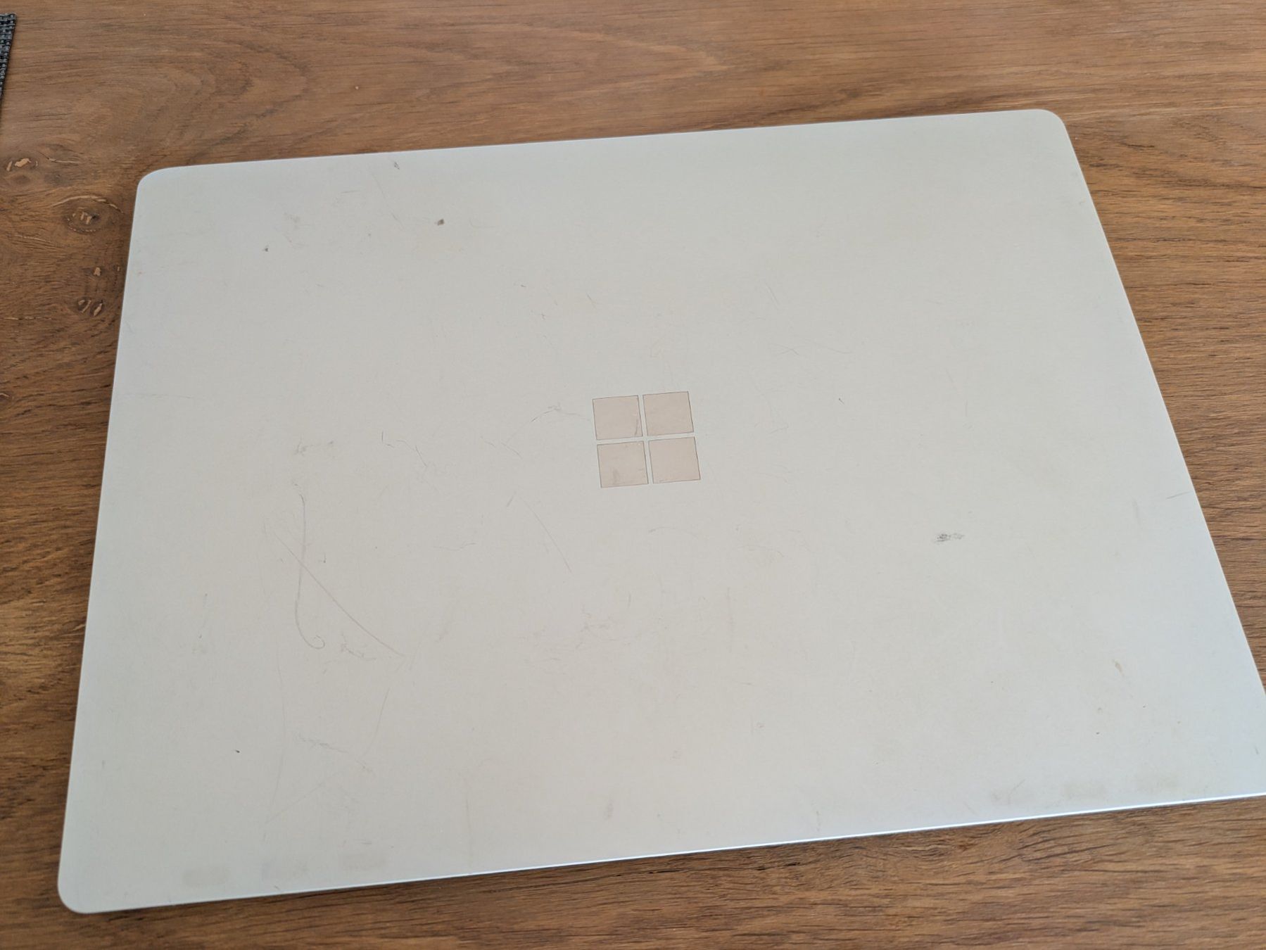 Microsoft Notebook: Microsoft Surface Laptop, Platinum, 256GB SSD – Usato da Thalwil venduto da nahoo82 1