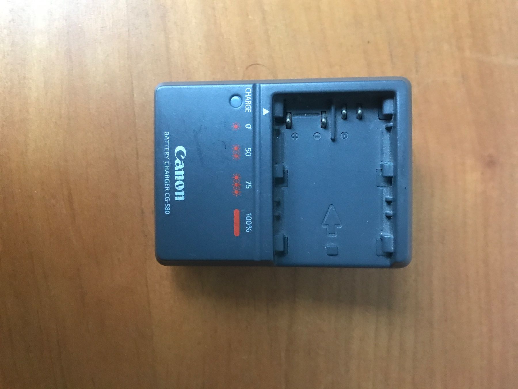 Canon Altri Accessori: Canon CG-580 Ladegerät – Usato da Muttenz venduto da mjd_mjd 1