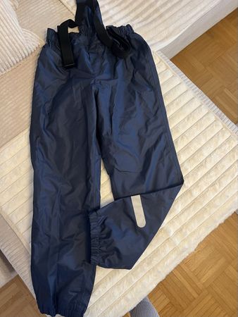 REGENHOSE BLAU WIE NEU 134/140