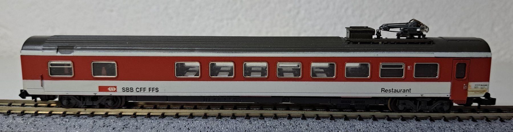 Roco Modellini di ferrovie: SBB CFF FFS Restaurantwagen Roco Spur N – Usato da Salez venduto da rhb-spur-n