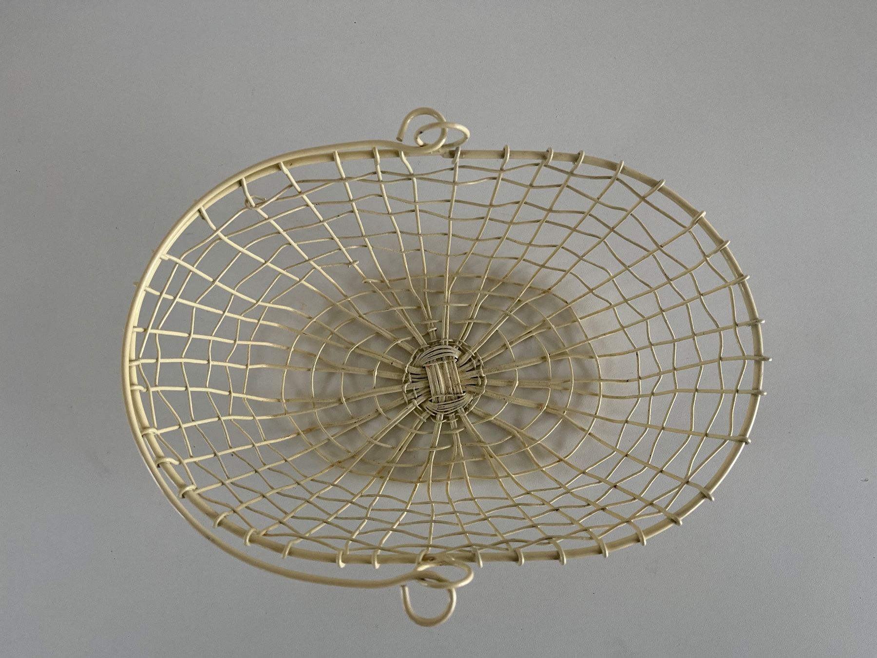 Alle Dekorationen: Korb aus Metalldraht / Shabby Chic – Gebraucht aus Wetzikon ZH von seli03 1