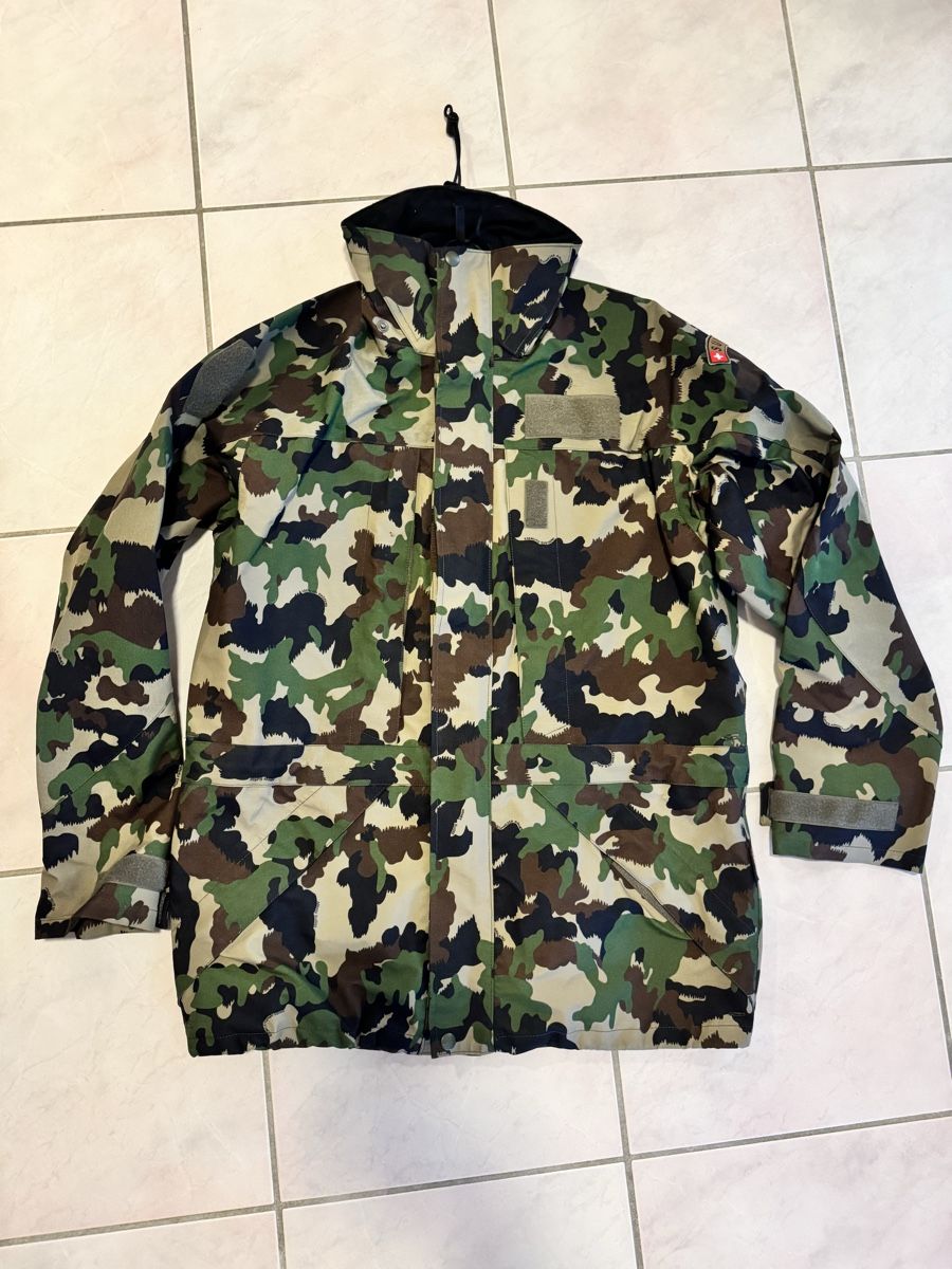 Schweizer Armee Giacche: Schweizer Armee original Goretex Jacke Grösse 48 – Nuovo (secondo la descrizione) da Brugg AG venduto da 5teven