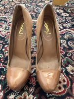 Yves Saint Laurent Pumps 